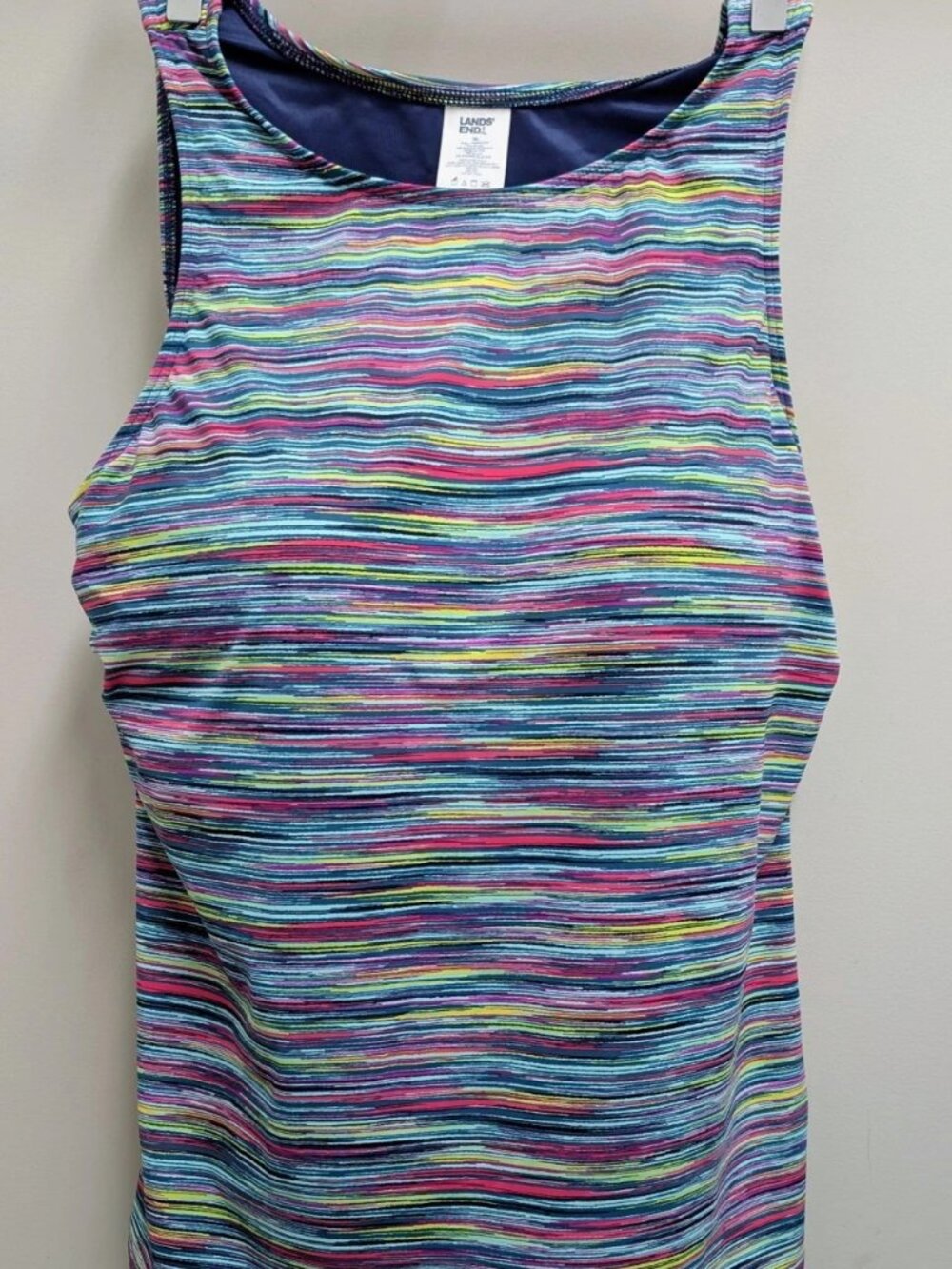 Lands' End High Neck Tankini Top 18 Beach Soft Cups UPF 50 Stripe Swimsuit Lined